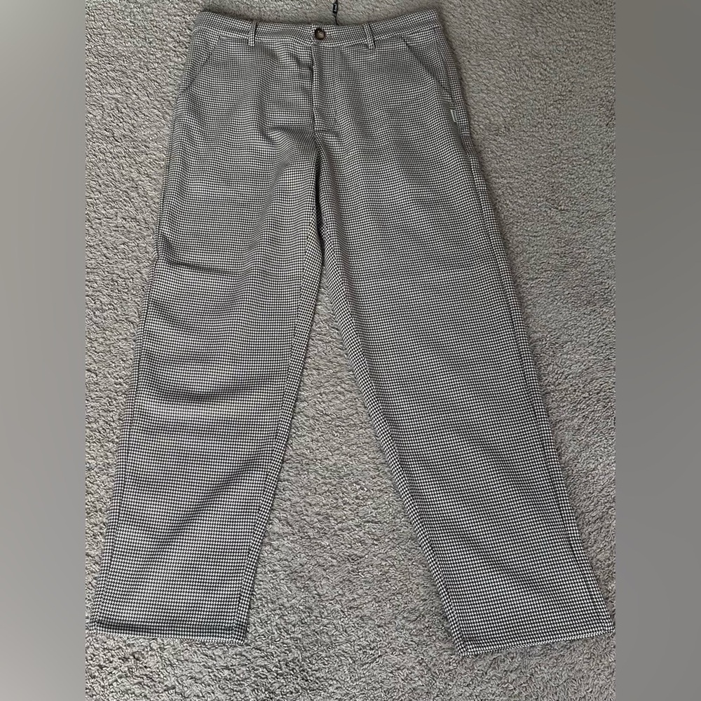 BOUND size MEDIUM BROWN/WHITE houndstooth Pants. NWT!